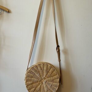 Round Woven Straw Crossbody Bag